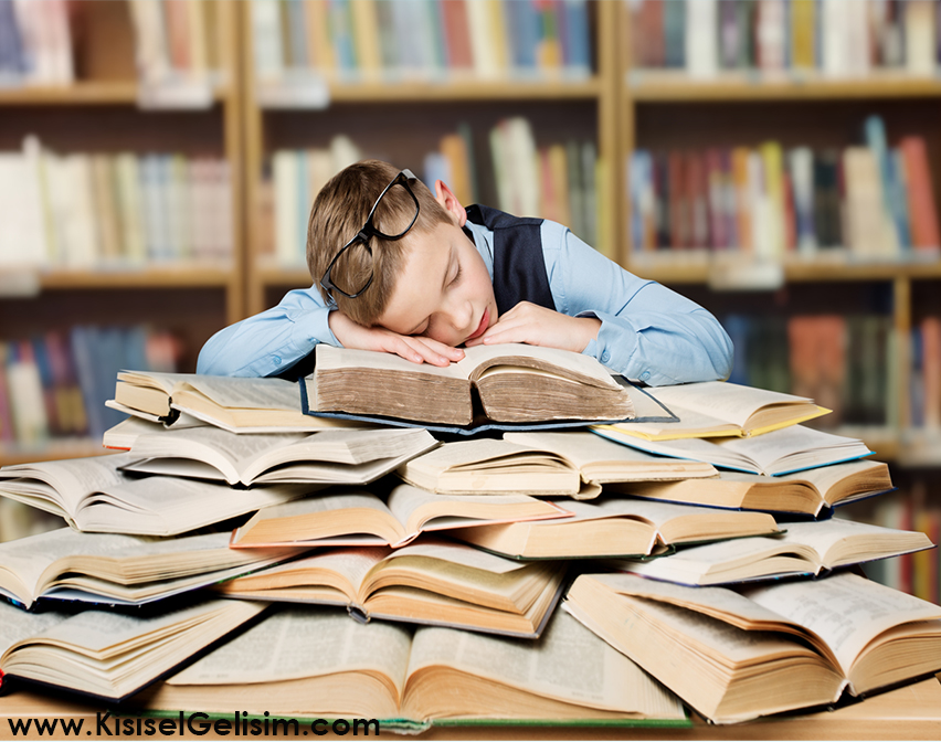 Kitap Türleri - Hangi Kitapları Okumak Zordur?